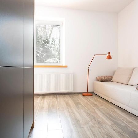 Apartament Z Ogrodem W Centrum Limanowej Limanowa Exteriér fotografie