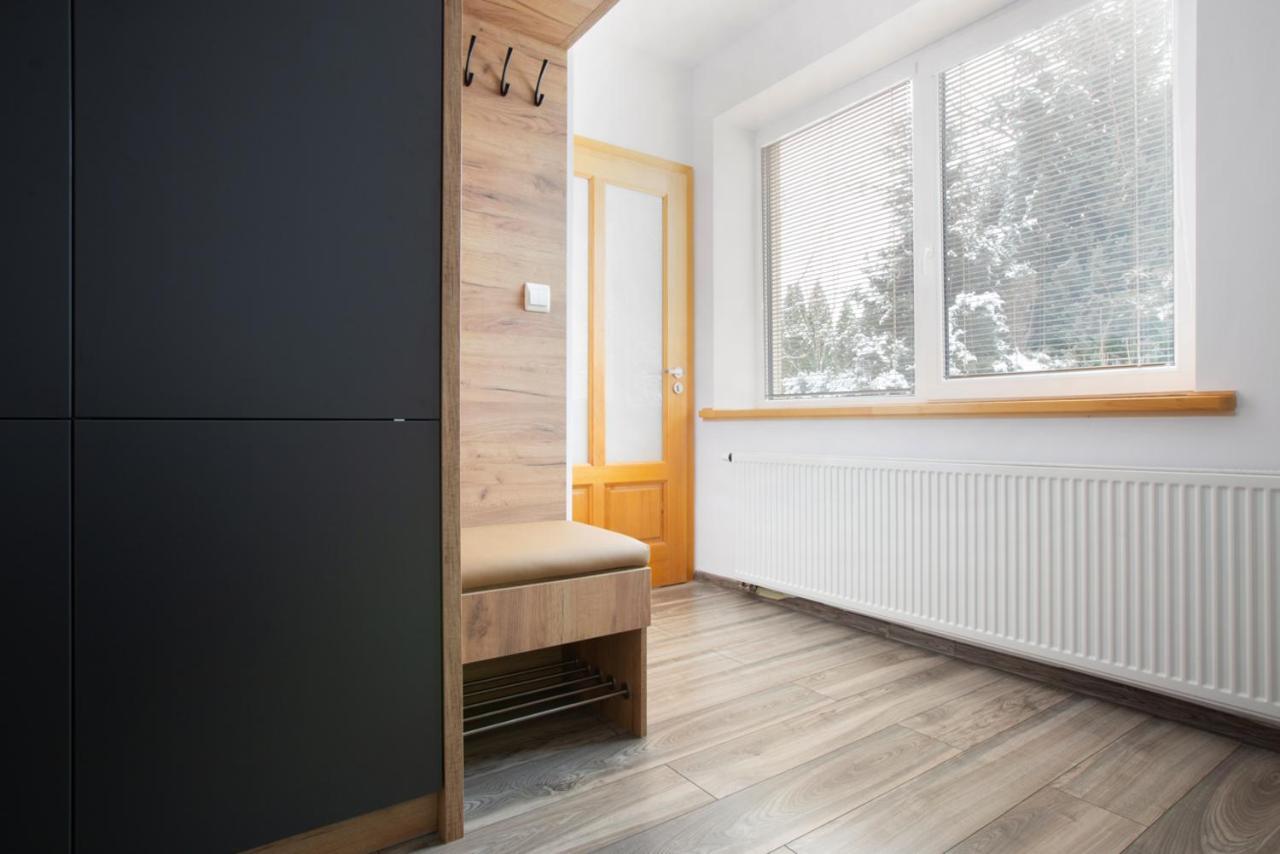 Apartament Z Ogrodem W Centrum Limanowej Limanowa Exteriér fotografie